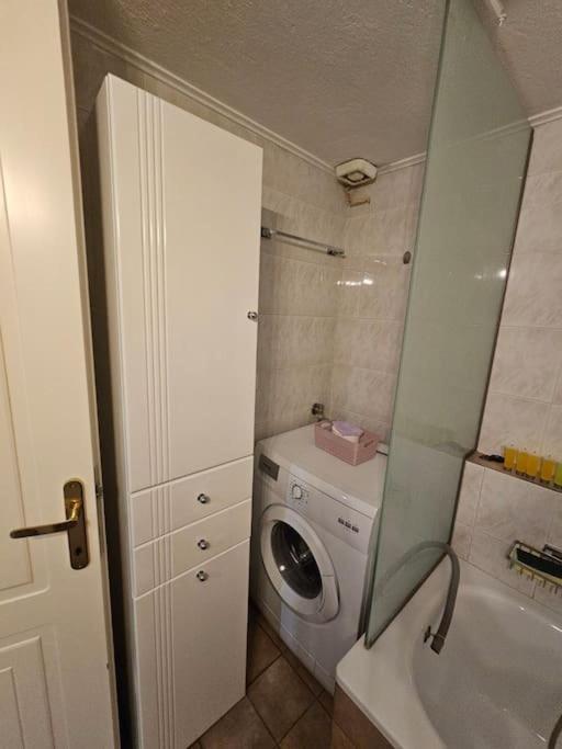 Apartment Kt